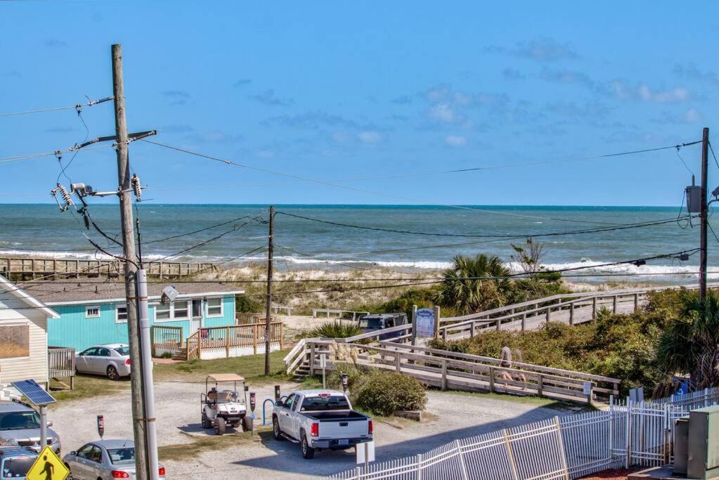 Kraken'S Den * Oceanview * Steps To Ocean * Pool Apartment Carolina Beach Exterior photo
